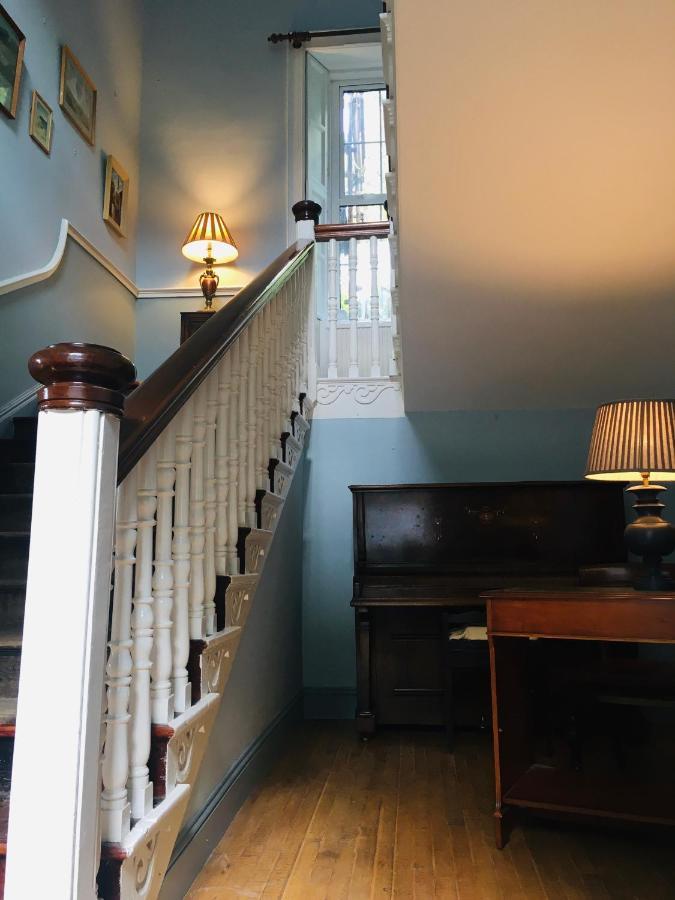 Bed and Breakfast Lissanisky House à Ballymackey Extérieur photo